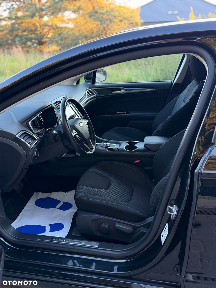 Ford Mondeo - 13