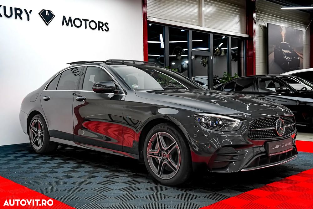 Mercedes-Benz E 300 9G-TRONIC AMG Line - 13