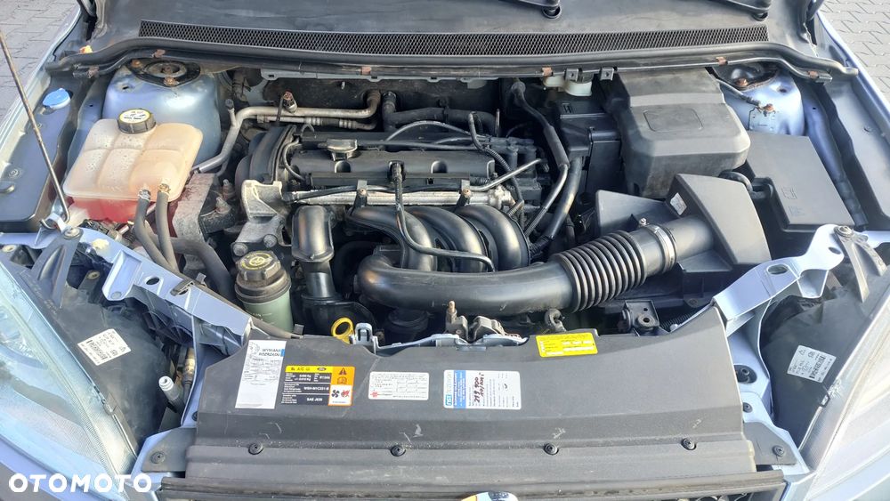 Ford Focus 1.6 Ambiente - 26