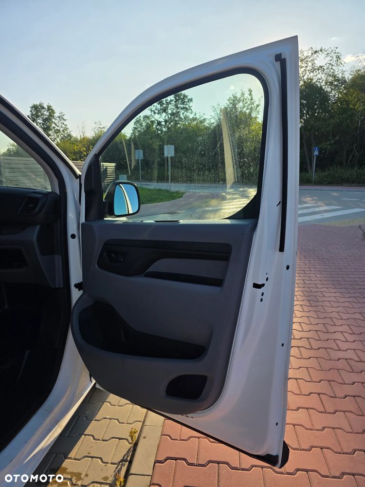 Toyota Proace citroen jumpy opel vivaro fiat scudo peugeot expert - 24
