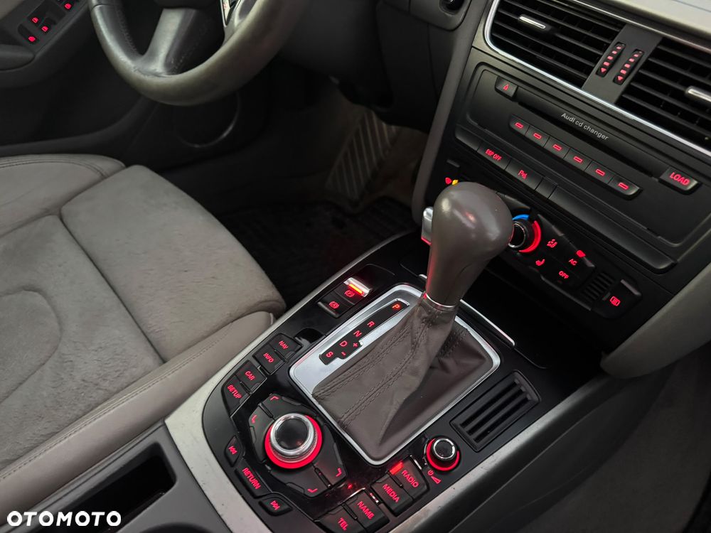 Audi A4 Avant - 25