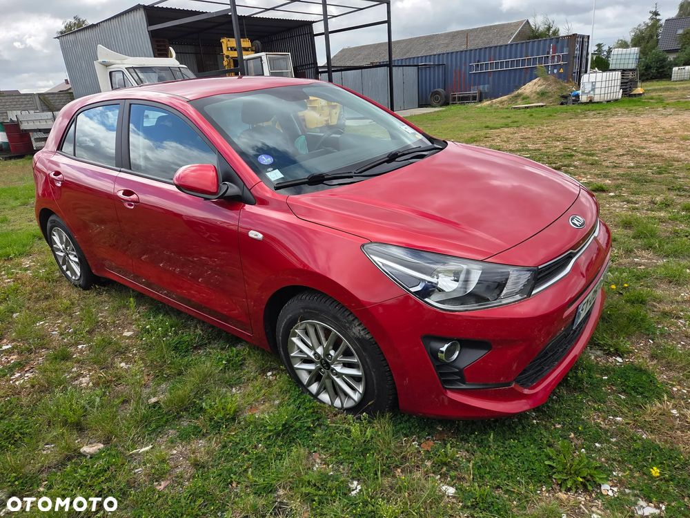 Kia Rio - 3