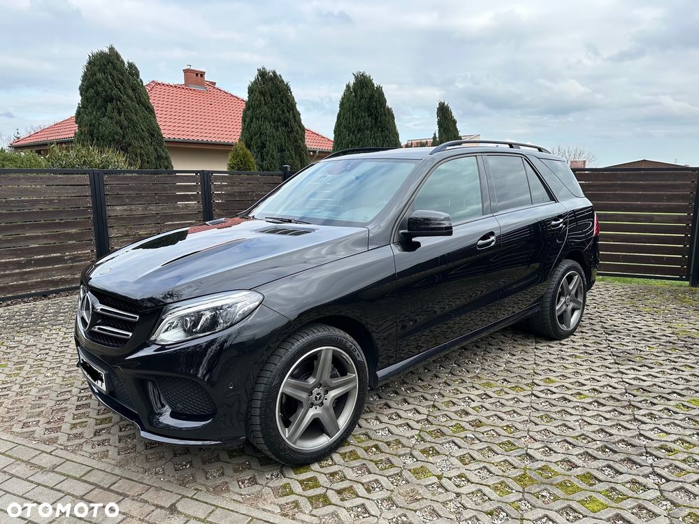 Mercedes-Benz GLE 350 d 4-Matic - 2