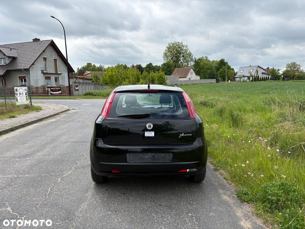 Fiat Grande Punto - 12
