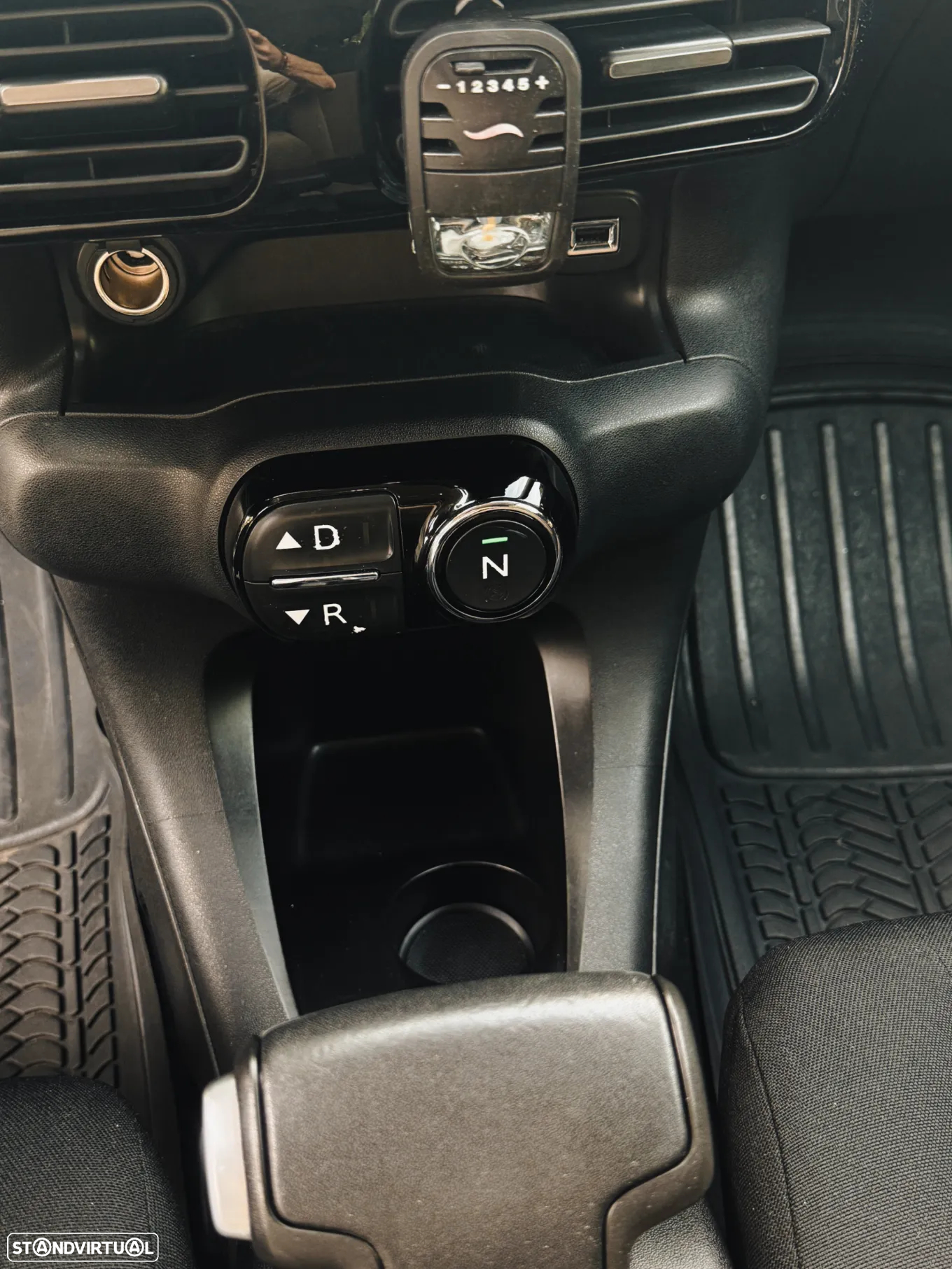 Citroën C4 Cactus 1.6 e-HDi Shine ETG6 - 5