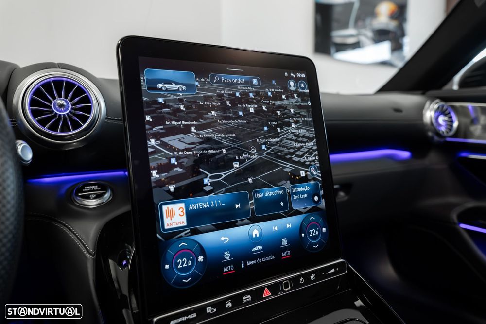 Mercedes-Benz SL 63 AMG 4Matic+ - 26