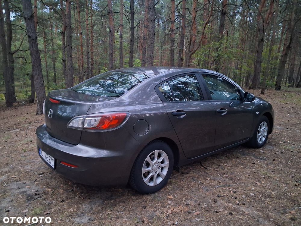 Mazda 3 - 5