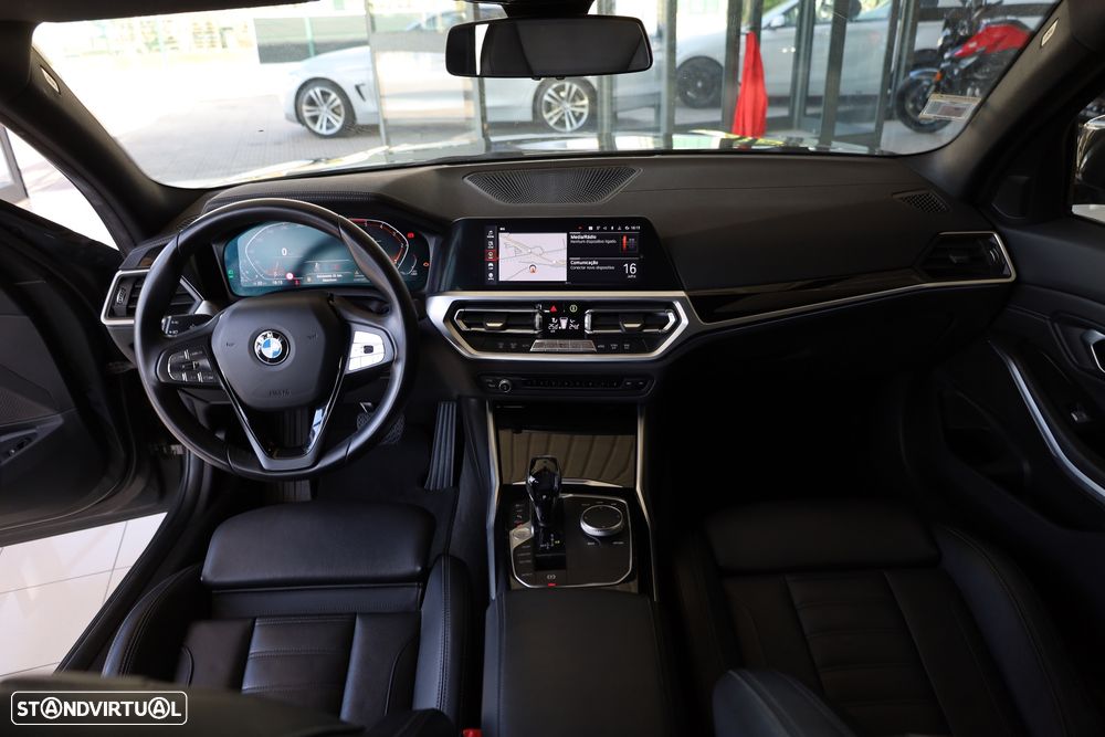 BMW 320 d Ultimate Auto - 29