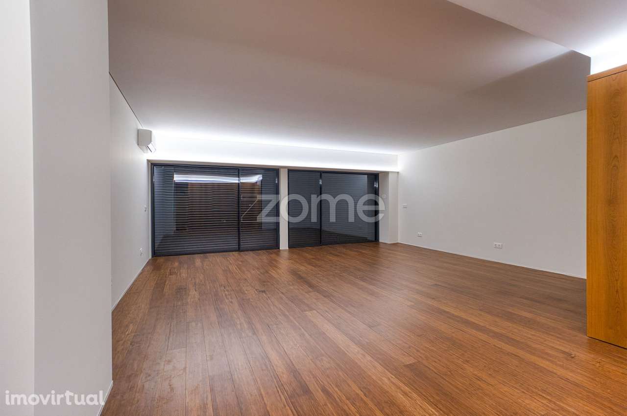 APARTAMENTO NOVO T6 DE LUXO NO EDIFÍCIO ALAMEDA – TROFA - Grande imagem: 3/22