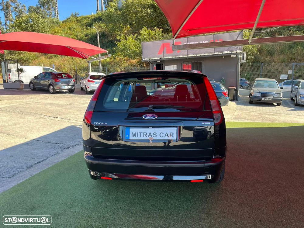 Ford Focus SW 1.6 TDCi Titanium - 4