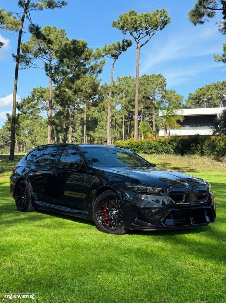 BMW M5 Standard - 1