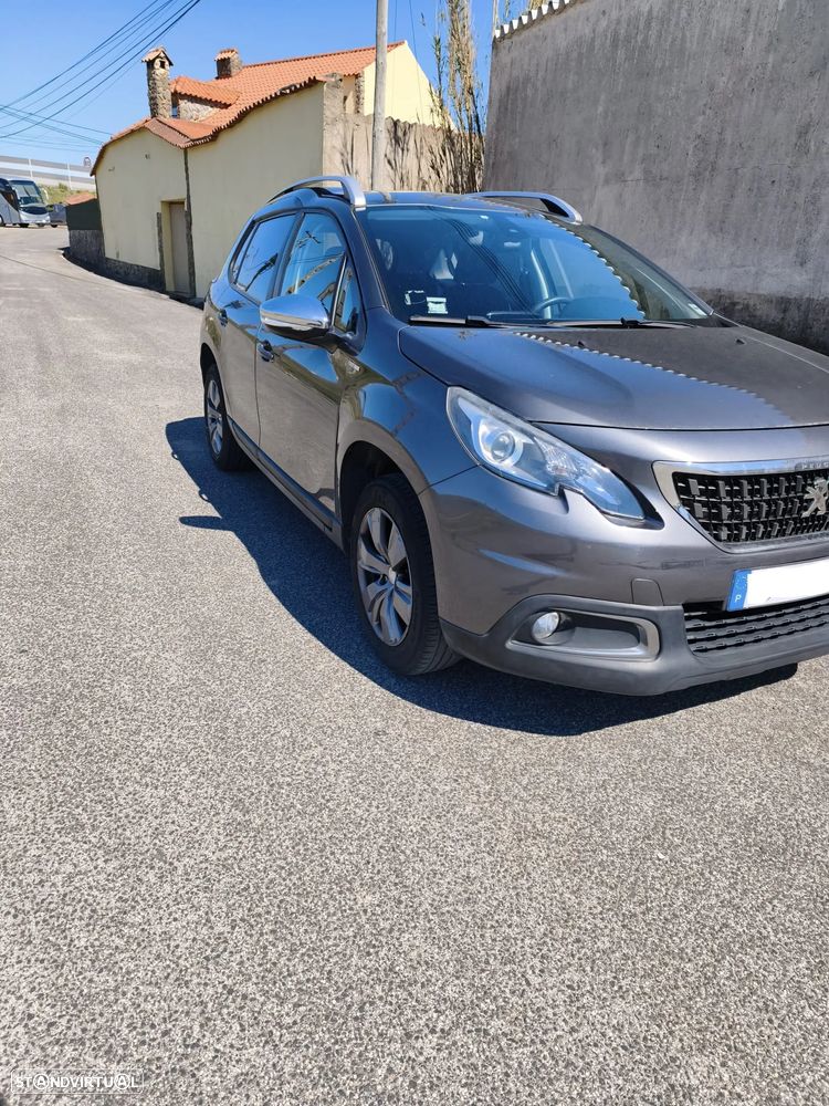Peugeot 2008 1.2 PureTech Style - 1