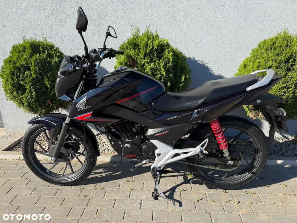 Honda CBF - 5