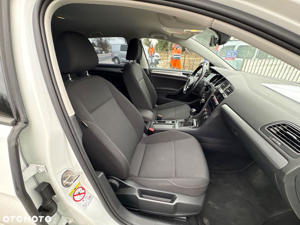 Volkswagen Golf 1.0 TSI Highline - 15