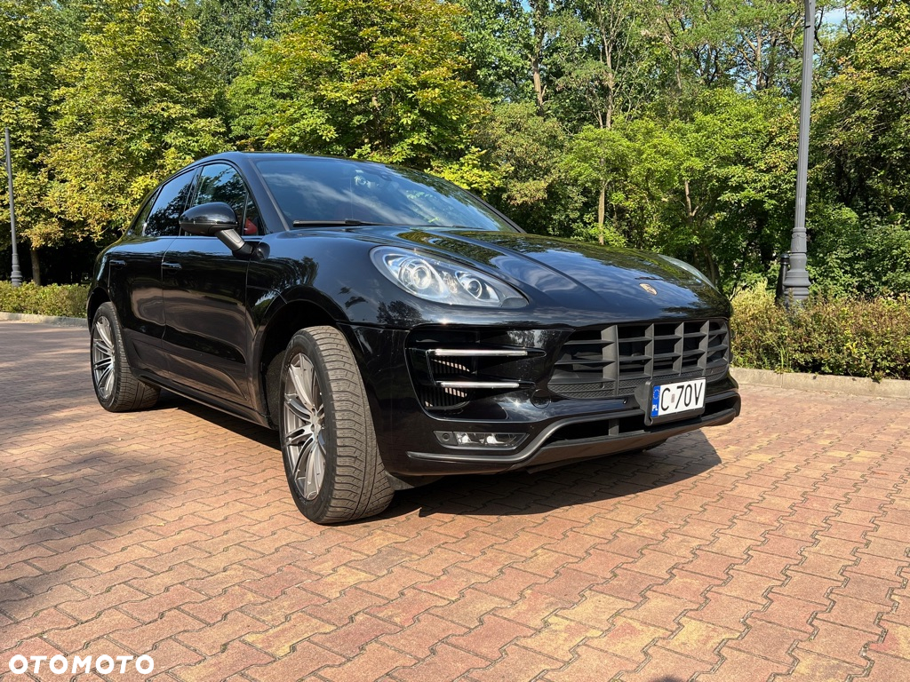 Porsche Macan Turbo - 15