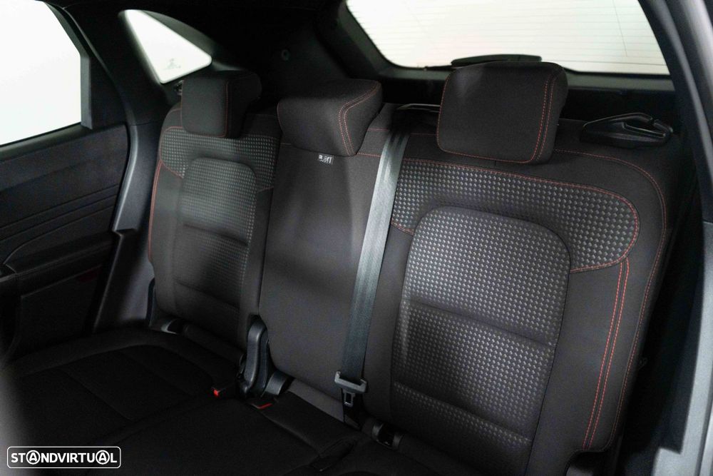 Ford Kuga 1.5 EcoBoost ST-Line - 10