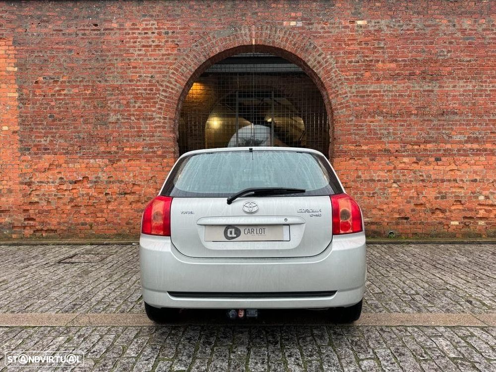 Toyota Corolla - 3