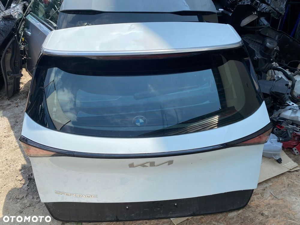 klapa tylna kamera kia sportage v - 1