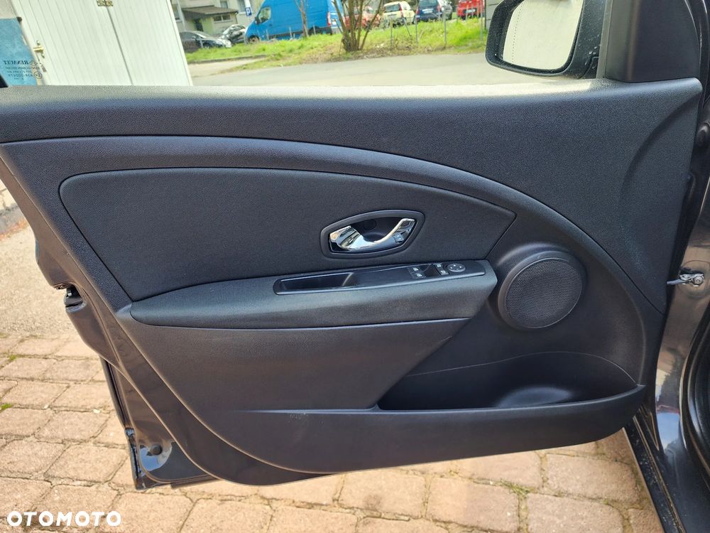 Renault Megane 1.6 16V 110 Authentique - 26