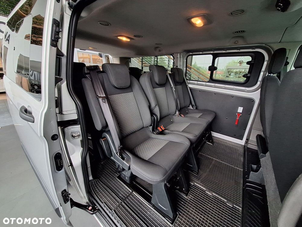 Ford Transit Custom - 14