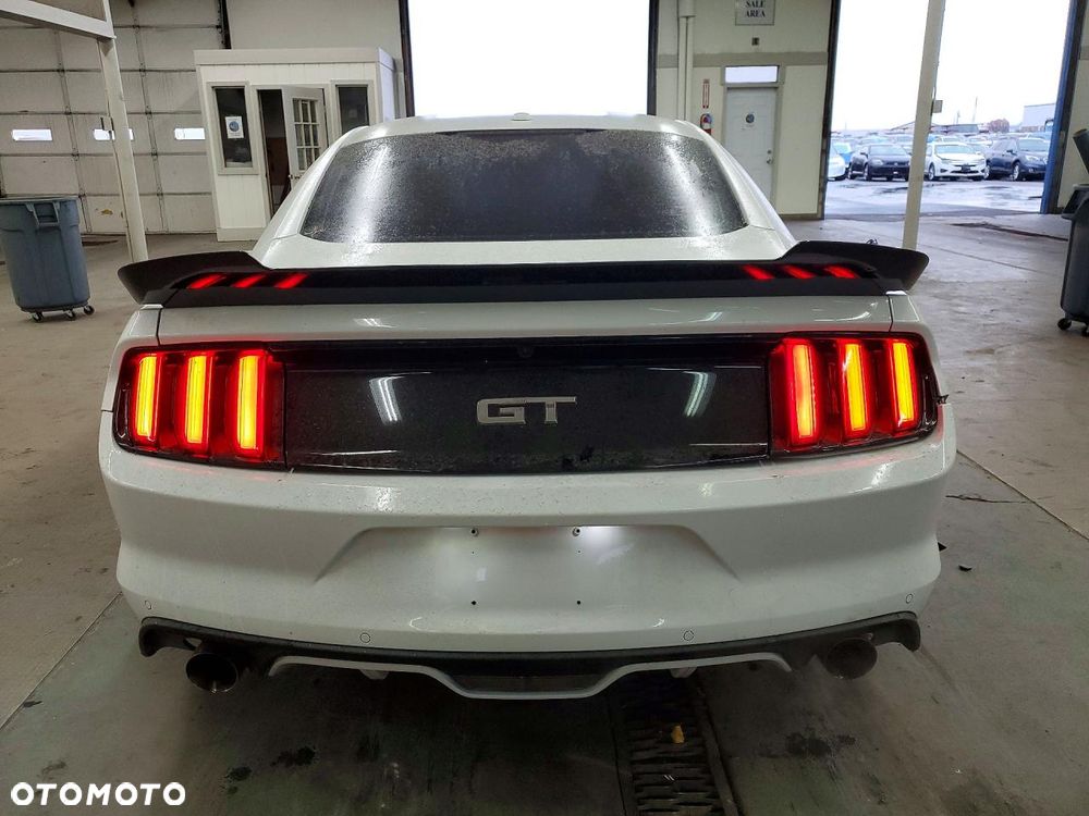 Ford Mustang 5.0 Ti-VCT V8 GT - 5