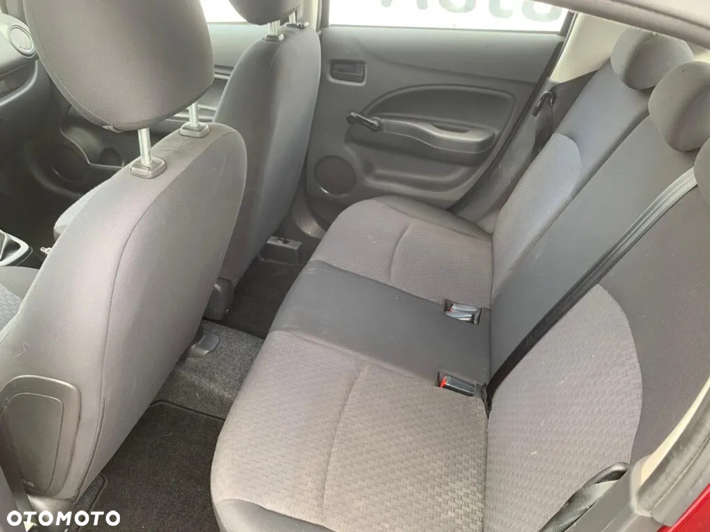 Mitsubishi Space Star 1.0 Active - 11