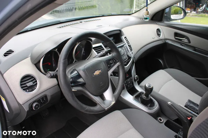 Chevrolet Cruze 2.0 VDCi LS - 5
