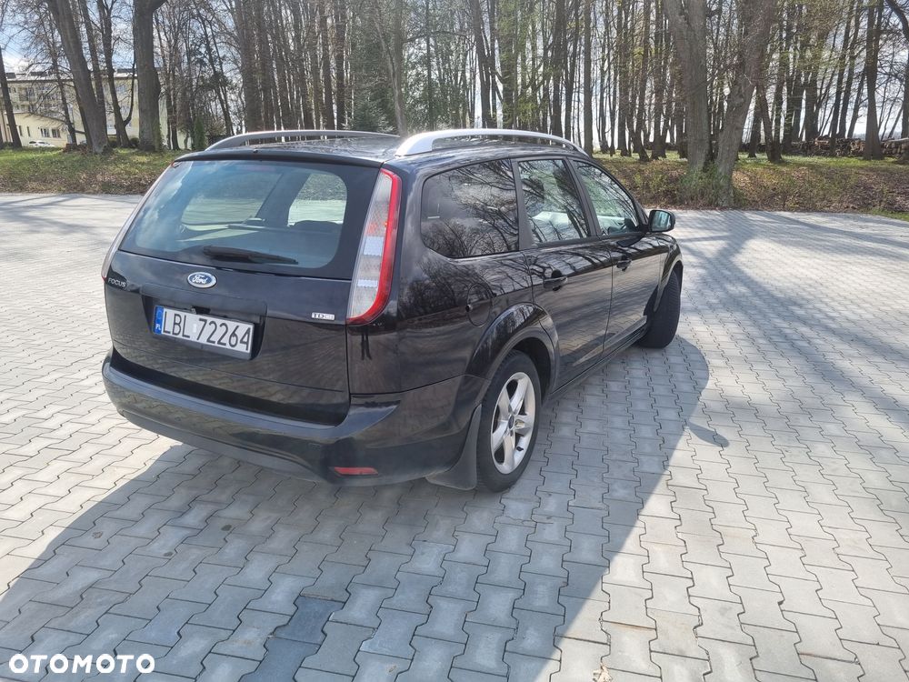 Ford Focus 1.8 TDCi Trend - 4