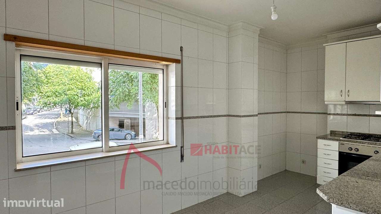 Apartamento T1 para Arrendamento em Lamaçães, Braga - Grande imagem: 4/13