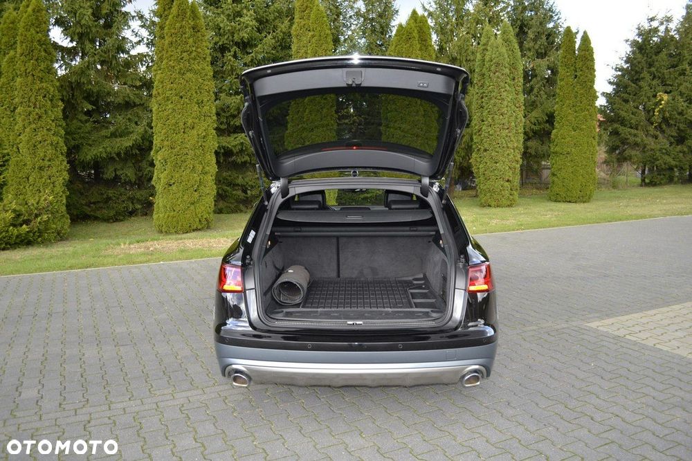 Audi A6 Allroad - 13
