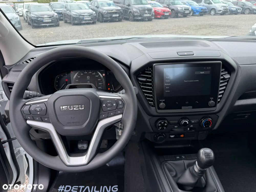 Isuzu D-Max 2.2 SC L 4WD - 16