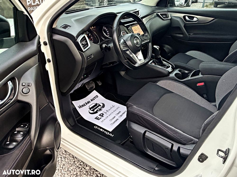 Nissan Qashqai 1.2 DIG-T Xtronic TEKNA - 6