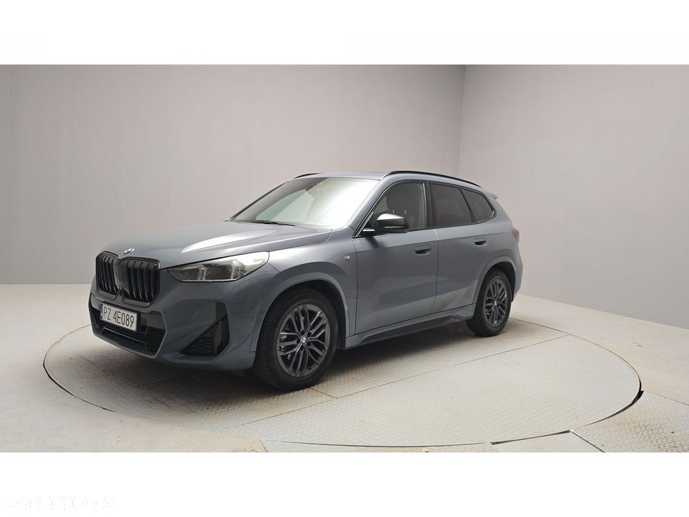 BMW X1 - 1
