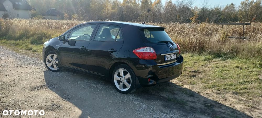 Toyota Auris 1.8 HSD Luna - 4