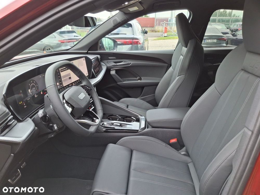 Audi Q5 Sportback - 26