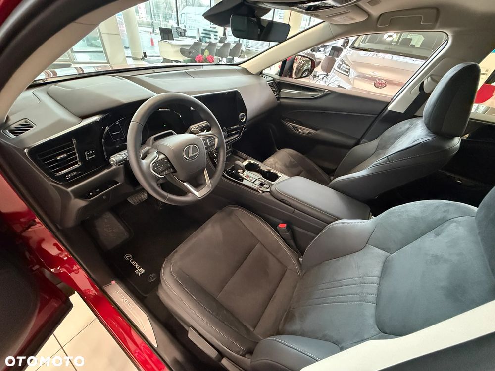 Lexus NX 350h Elegance 2WD - 10