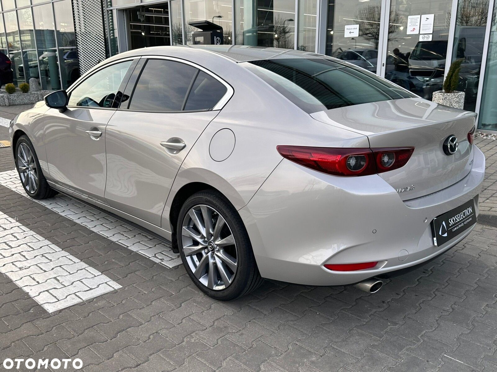 Mazda 3 - 5