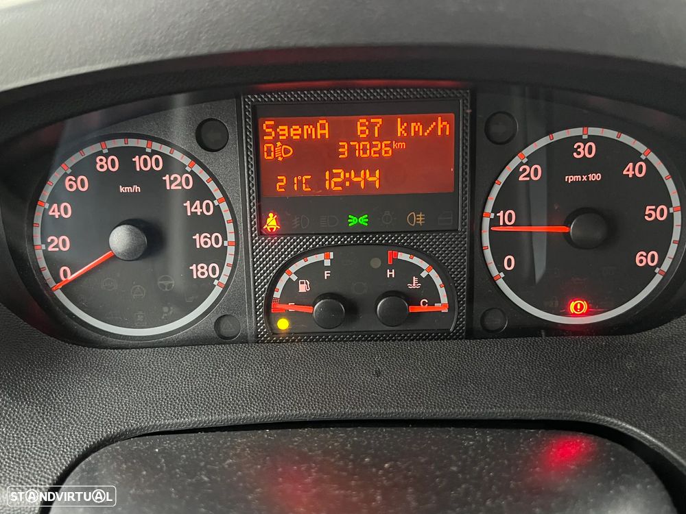 Burstner Viseo Cama Central - 22