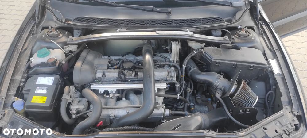 Volvo S60 2.3 T5 - 12