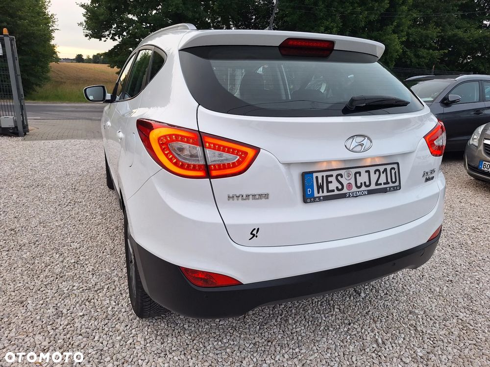 Hyundai ix35 1.6 2WD blue Trend - 10