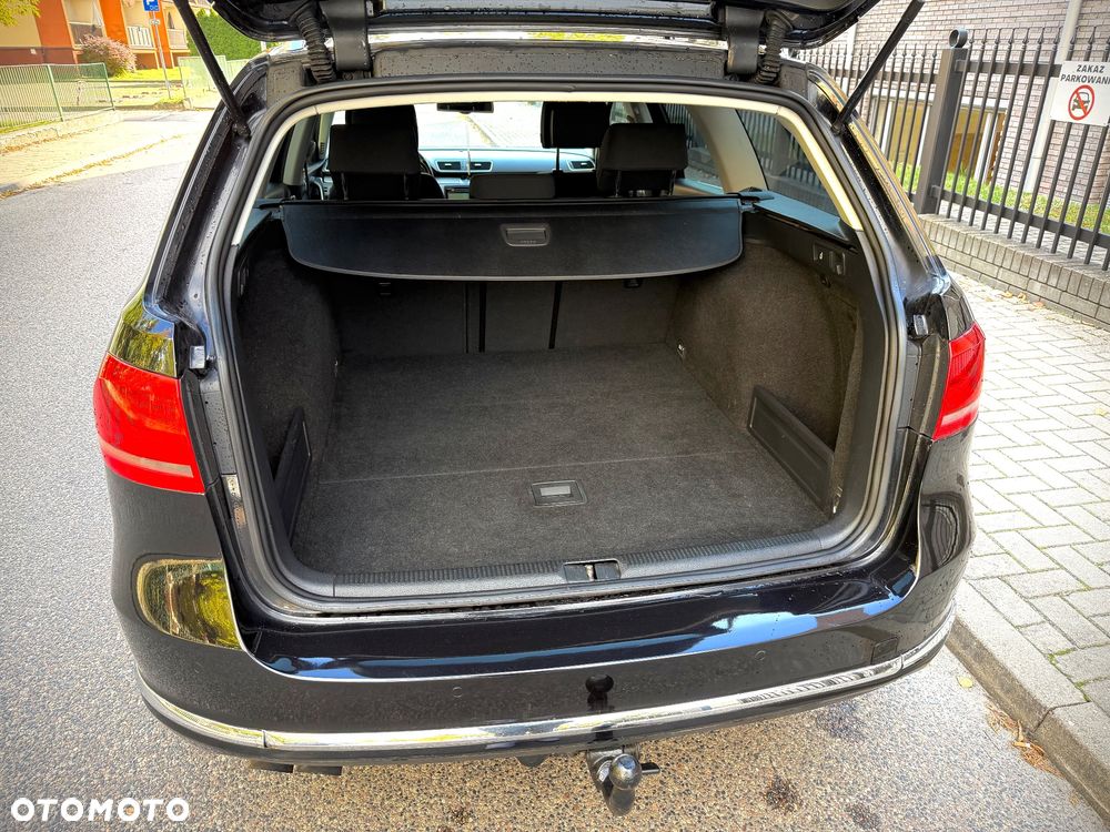 Volkswagen Passat 2.0 TDI Comfortline DSG - 12