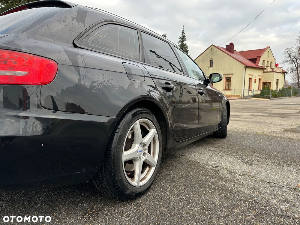 Audi A4 Avant 2.0 TDI - 7