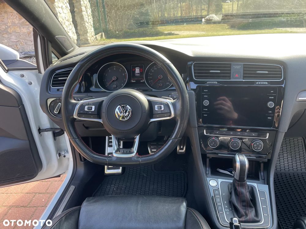 Volkswagen Golf GTI Performance BlueMotion Technology DSG - 16