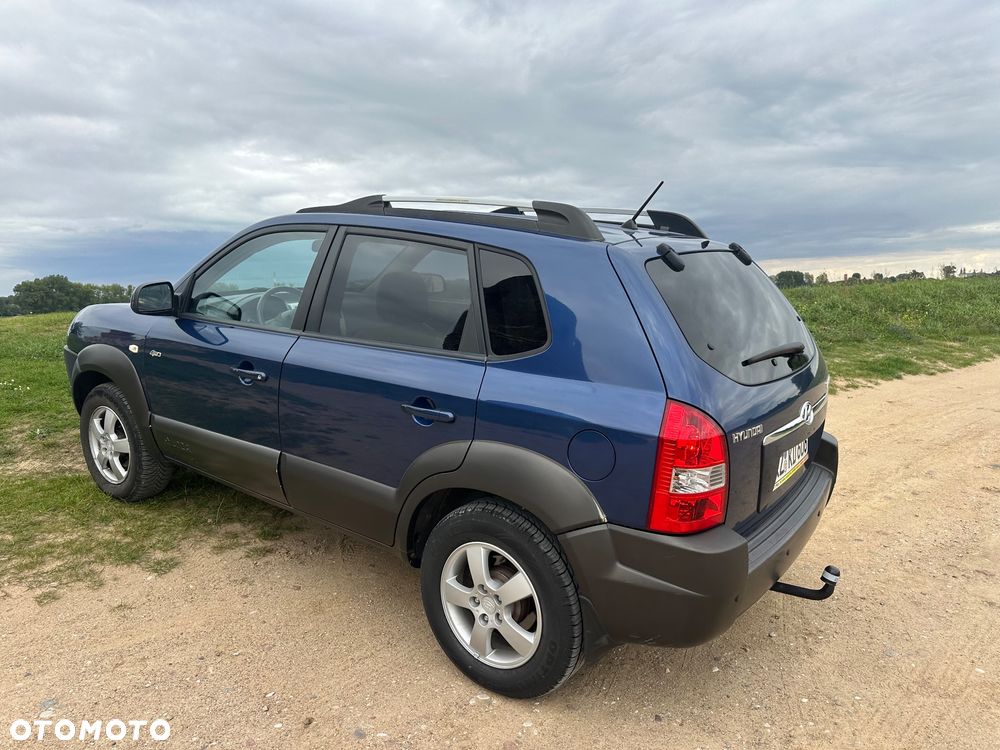 Hyundai Tucson 2.0 CRDi Elegance + - 7