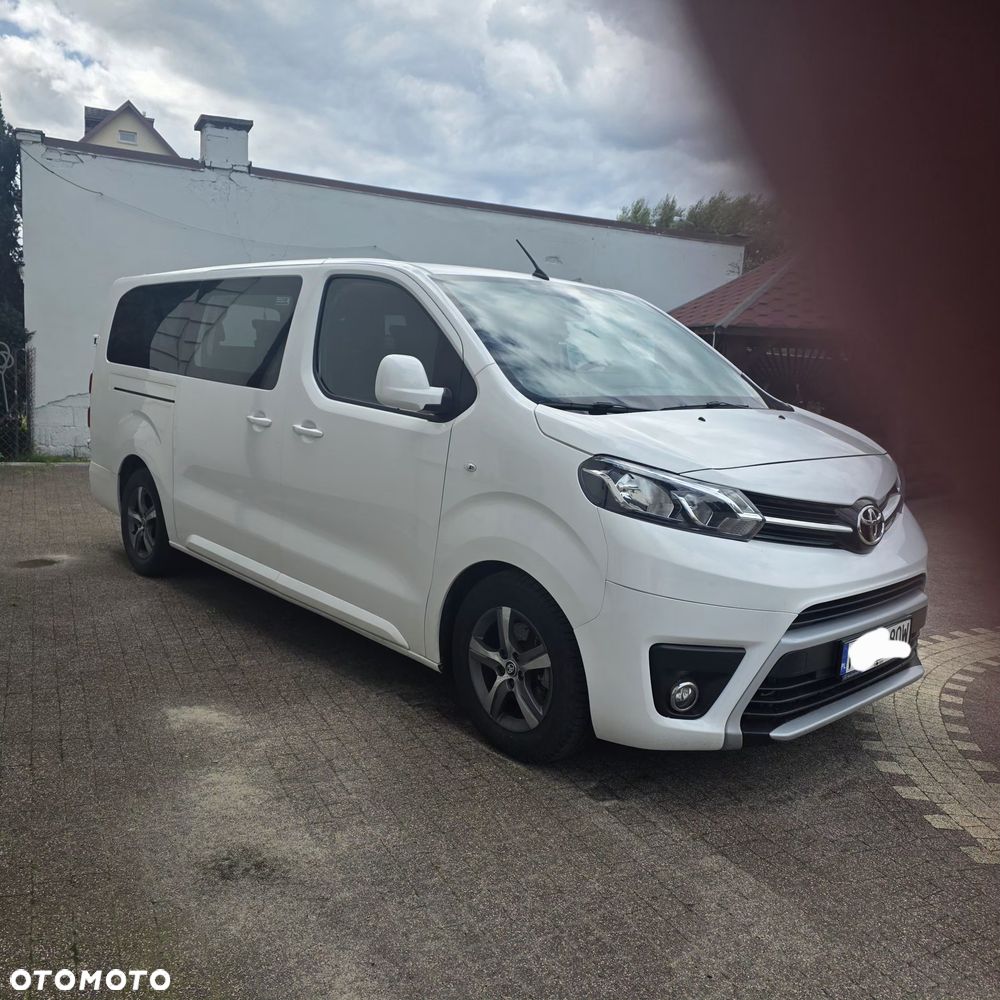 Toyota ProAce Kombi D-4D Long 2,8t - 2