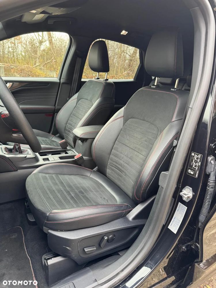 Ford Kuga 1.5 EcoBoost FWD ST-Line X - 8