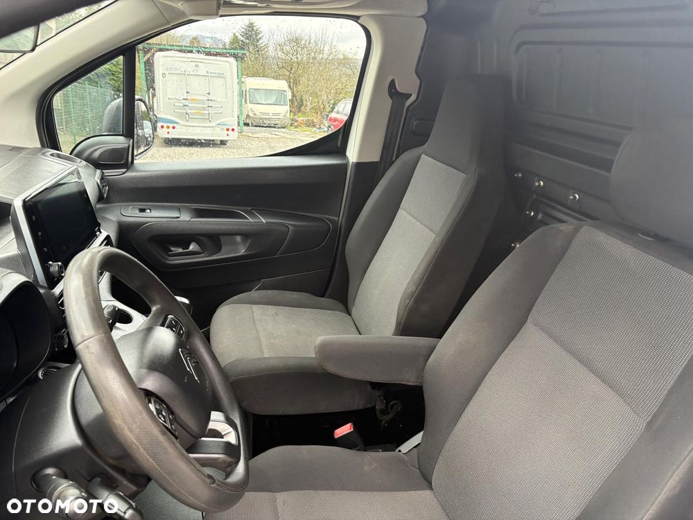 Citroën BERLINGO - 17