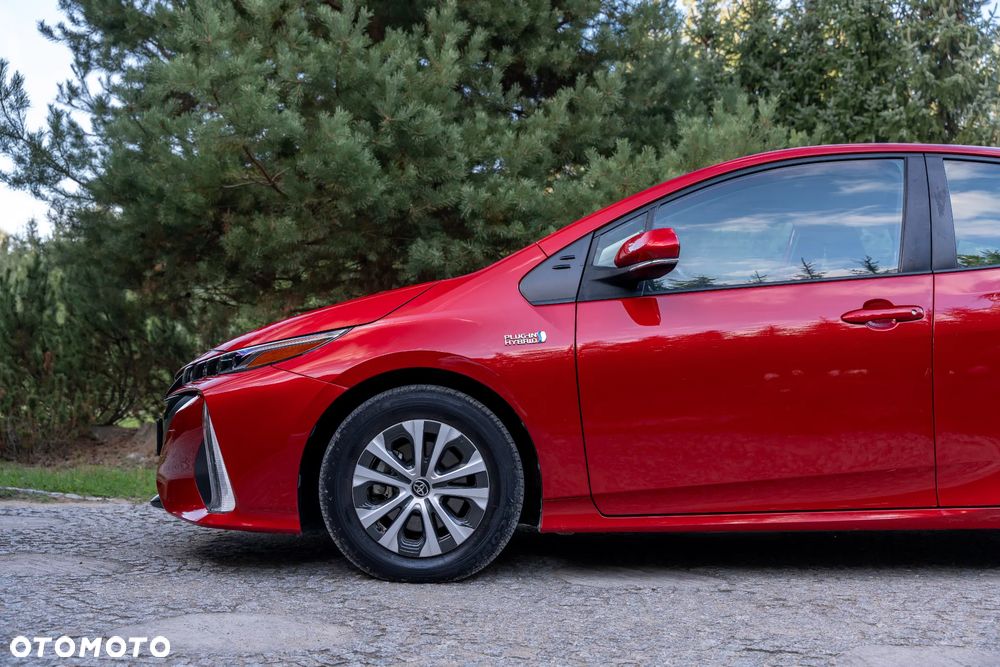 Toyota Prius Hybrid - 9