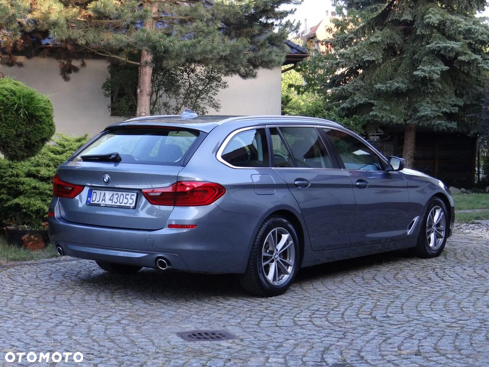 BMW Seria 5 520d - 3