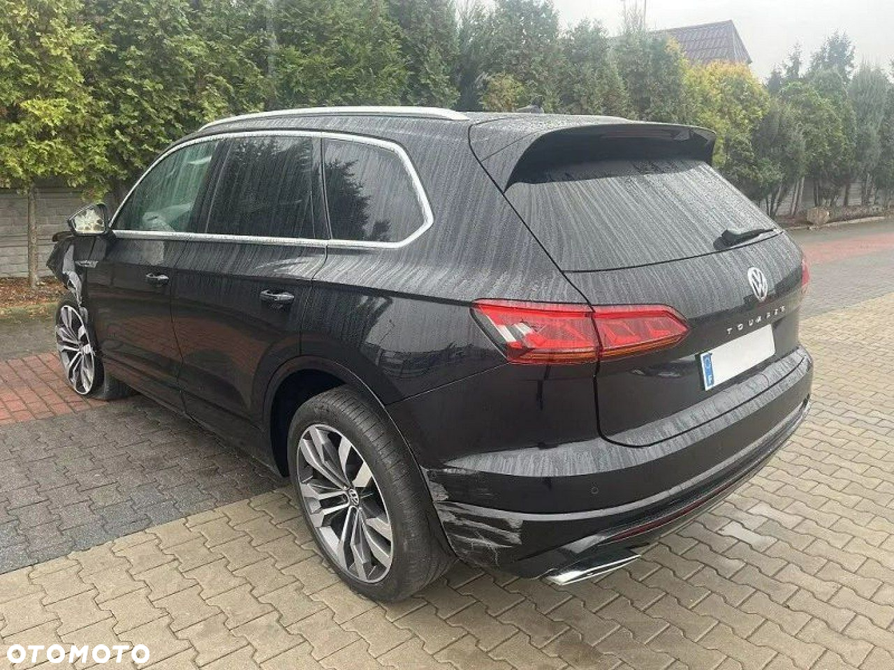 Volkswagen Touareg - 2
